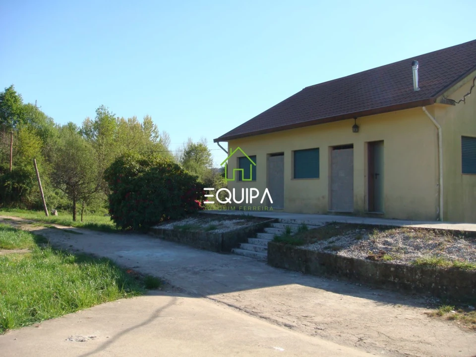 Moradia T3 para Venda em Serzedo e Calvos Foto 3