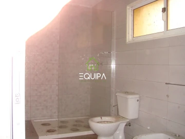 Moradia T3 para Venda em Serzedo e Calvos