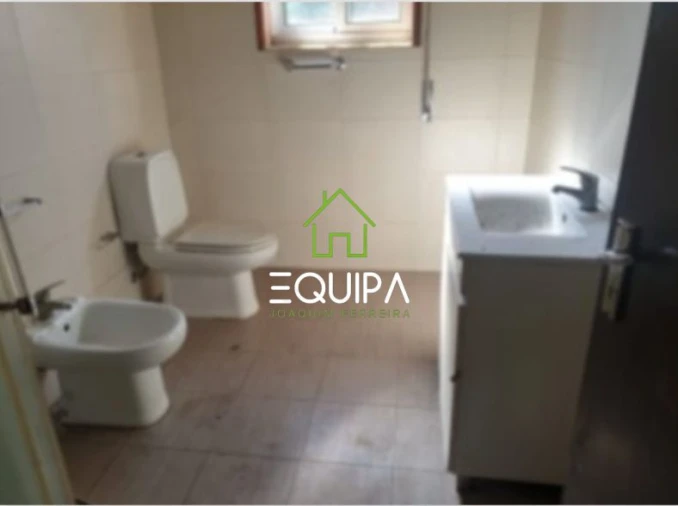 Moradia T3 para Venda em Serzedo e Calvos Foto 12