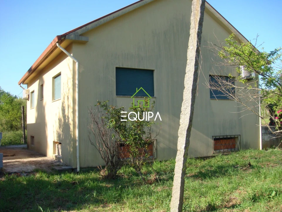 Moradia T3 para Venda em Serzedo e Calvos Foto 6