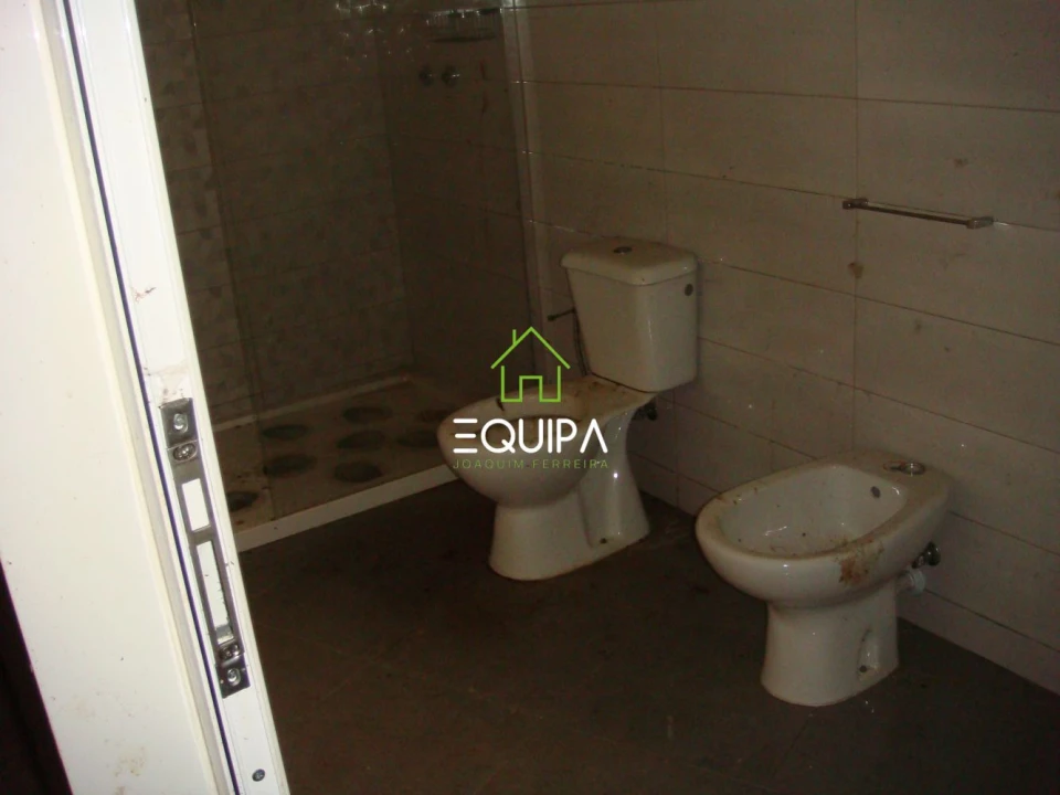 Moradia T3 para Venda em Serzedo e Calvos Foto 27