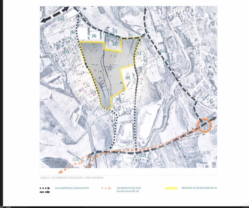 Terreno Comércio / Armazém para Venda em Santo Antão e São Julião do Tojal Foto 3