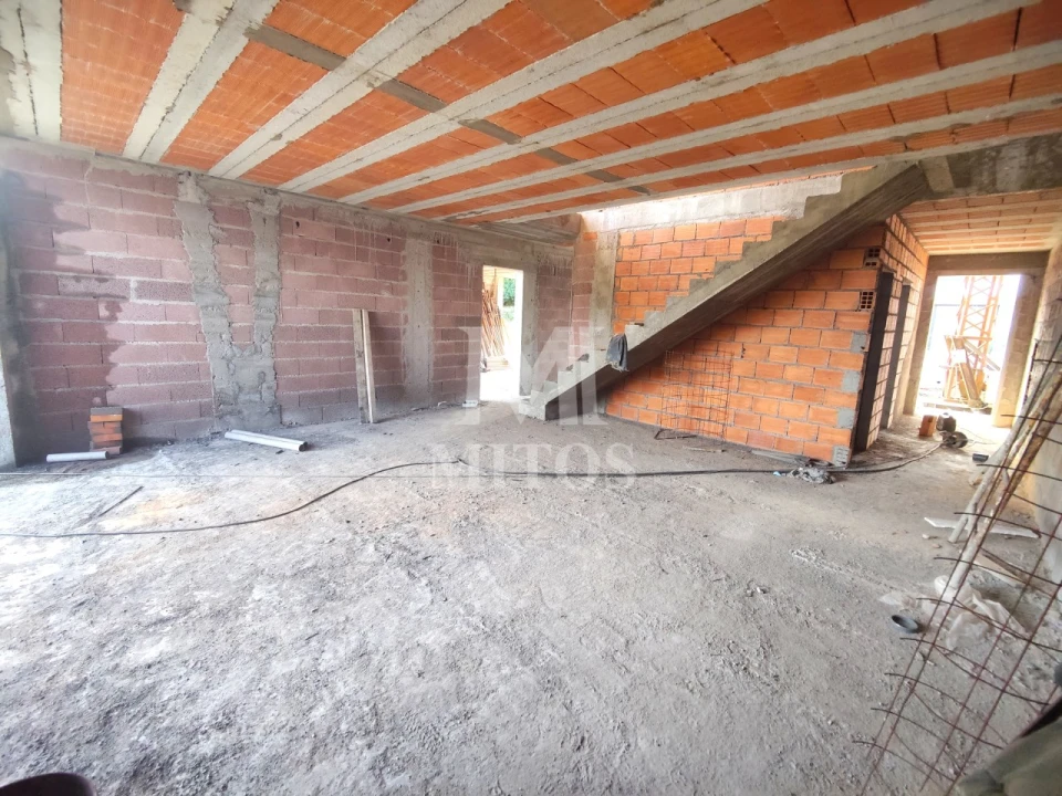 Moradia T3 para Venda em Correlhã Foto 4