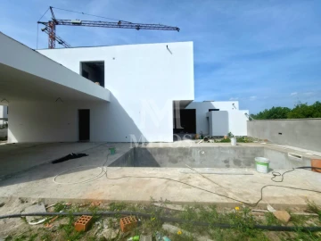 Moradia T3 para Venda em Correlhã