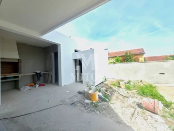 Moradia T3 para Venda em Correlhã