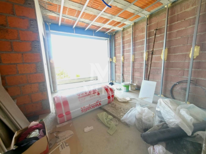 Moradia T3 para Venda em Correlhã Foto 12