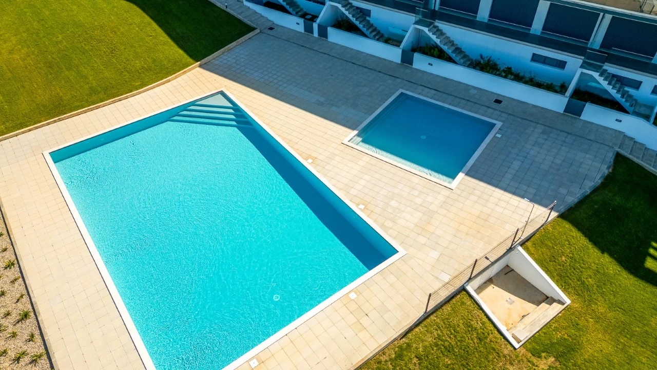 Apartamento T2 para Venda em Nazare Foto 10