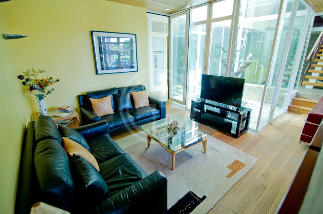 Moradia T6 para Arrendamento férias em Quarteira Foto 6