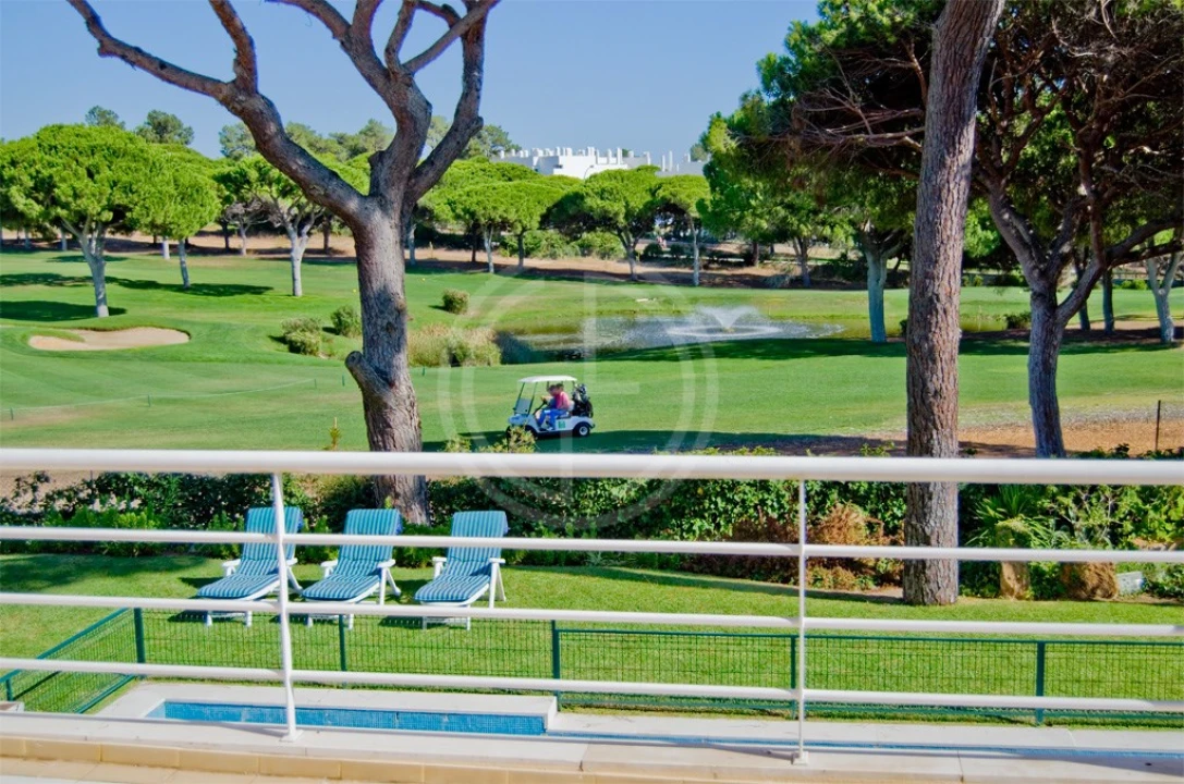 Moradia T6 para Arrendamento férias em Quarteira Foto 25