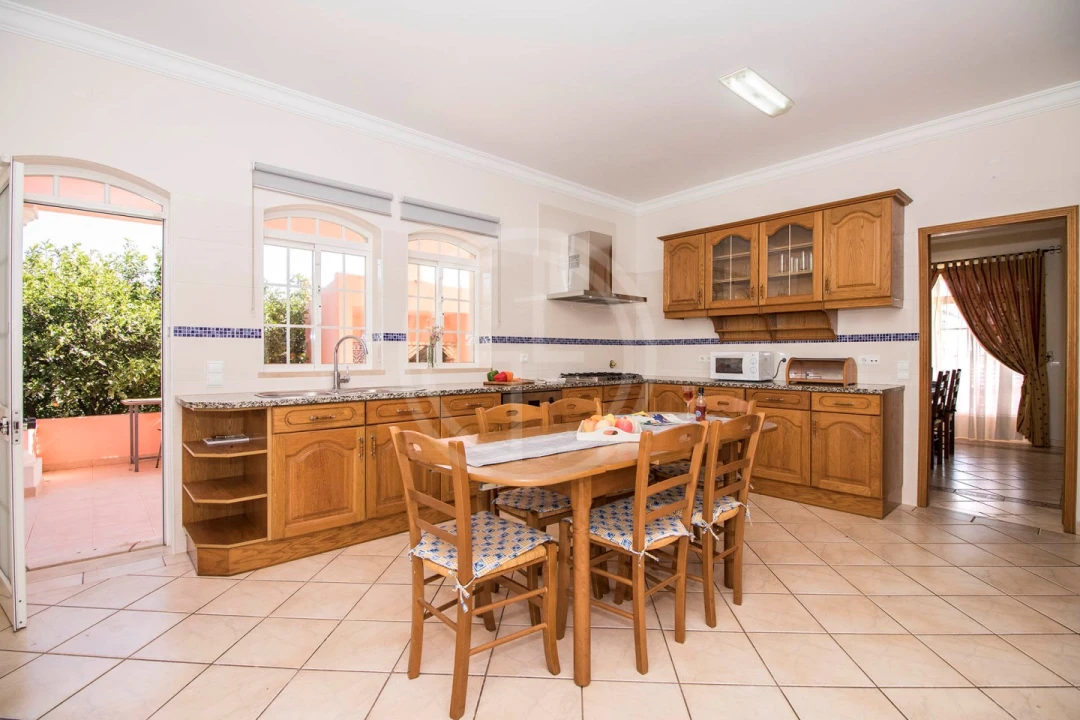 Moradia T4 para Arrendamento férias em Boliqueime Foto 16