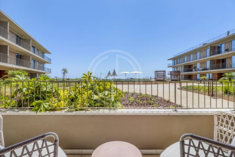 Apartamento T2 para Venda em Quarteira Foto 4