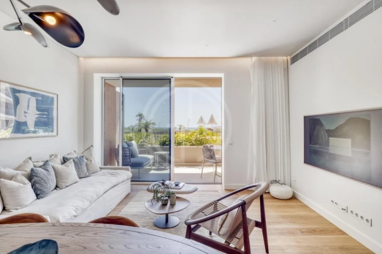 Apartamento T2 para Venda em Quarteira Foto 6