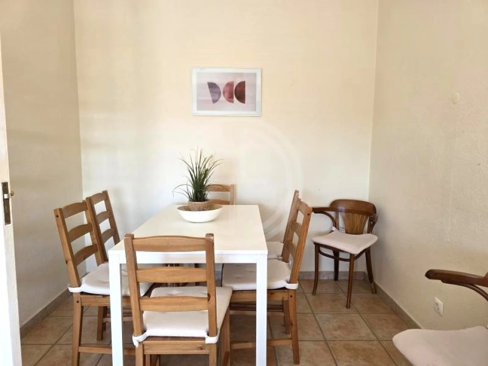 Apartamento T2 para Venda em Quarteira Foto 5