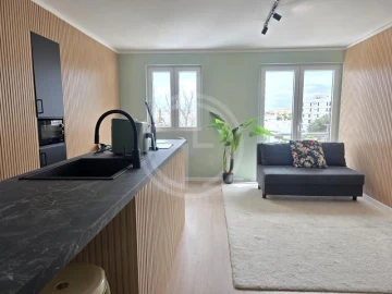 Apartamento para Venda em Quarteira