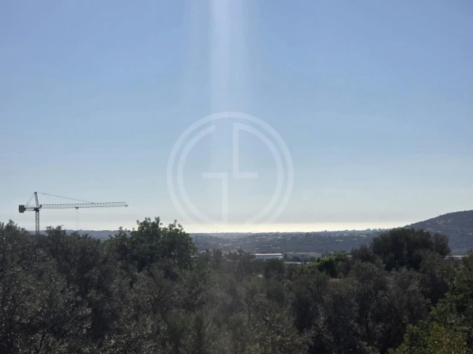 Moradia T5 para Venda em Loule (São Sebastião) Foto 6