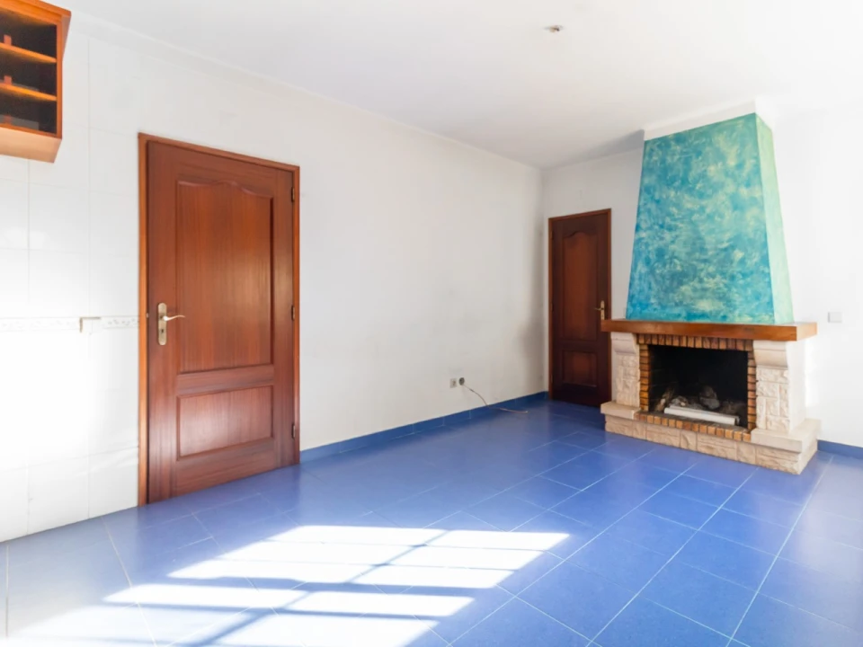 Moradia T3 para Venda em Serpins Foto 14