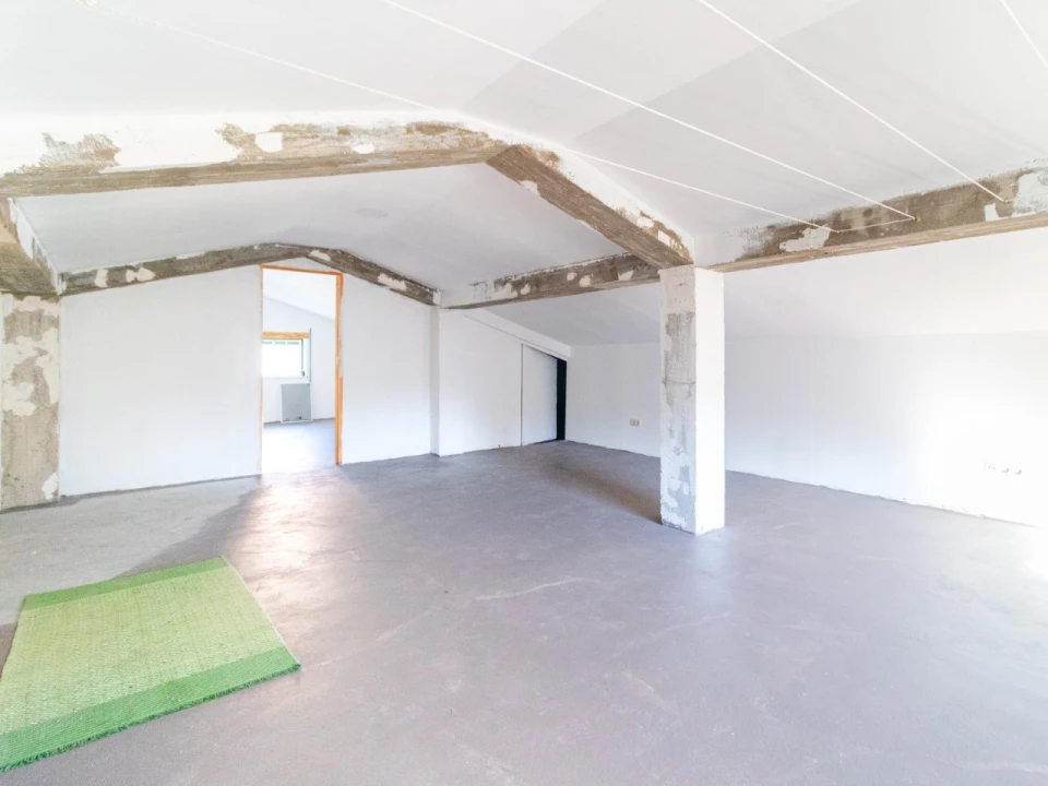 Moradia T3 para Venda em Serpins Foto 25