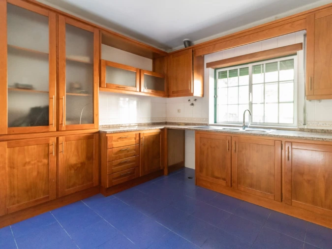 Moradia T3 para Venda em Serpins Foto 12