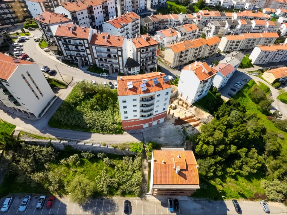 Garagem para Venda em Tavarede Foto 5