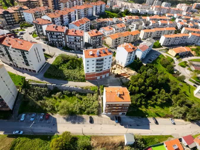 Garagem para Venda em Tavarede Foto 4