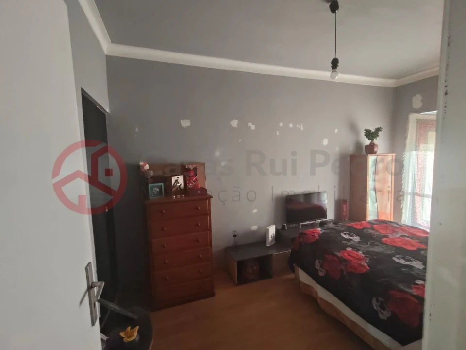 Apartamento T2 para Venda em Amora Foto 10