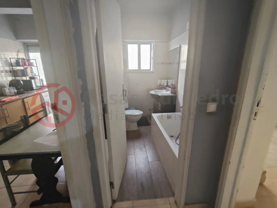 Apartamento T2 para Venda em Amora Foto 21