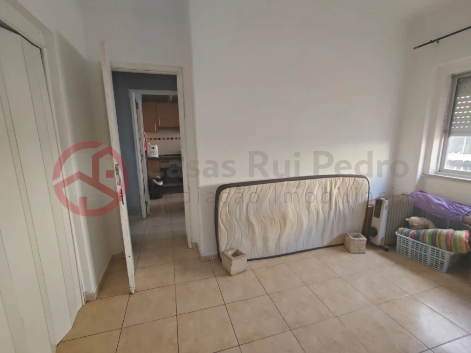 Apartamento T2 para Venda em Amora Foto 35