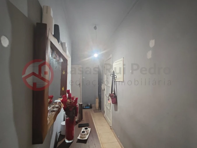 Apartamento T2 para Venda em Amora Foto 23