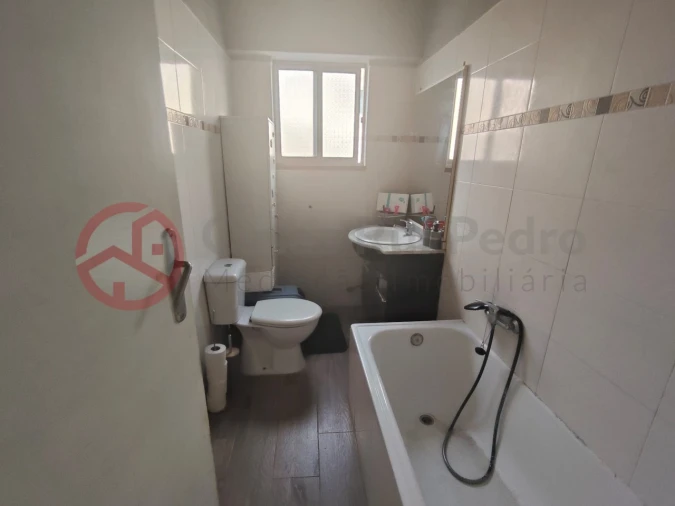 Apartamento T2 para Venda em Amora Foto 37