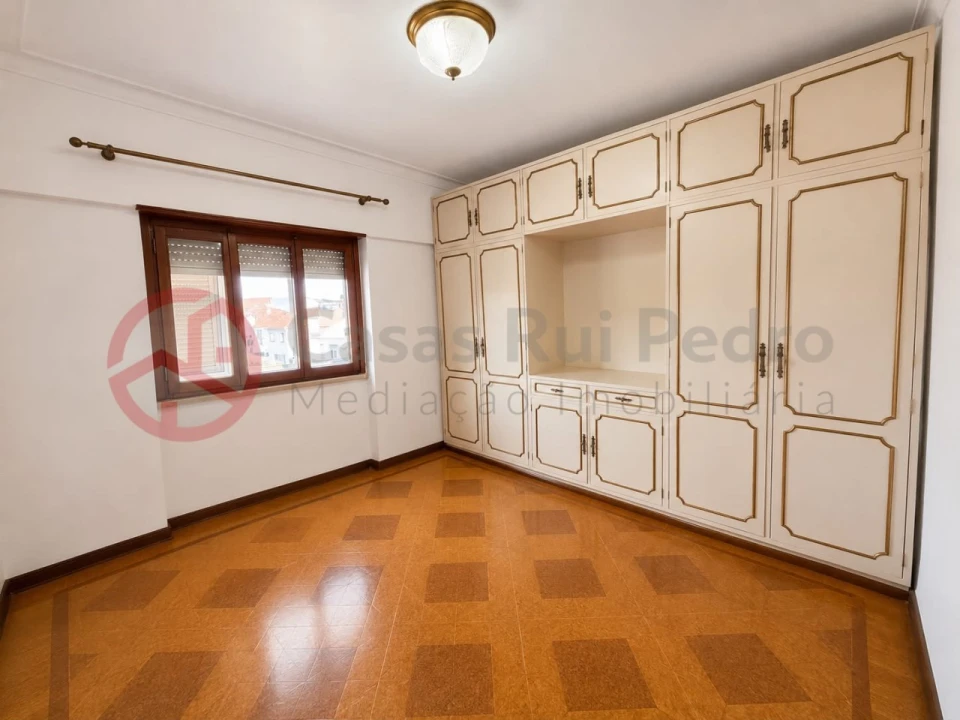 Apartamento T3 para Venda em Laranjeiro e Feijó Foto 7