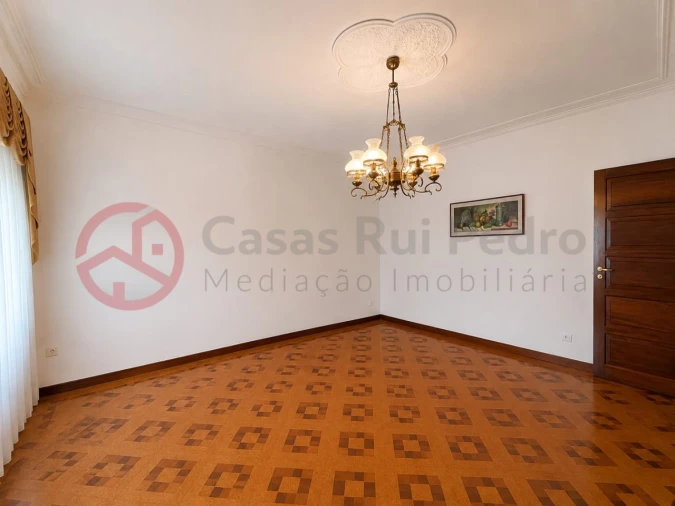 Apartamento T3 para Venda em Laranjeiro e Feijó Foto 5