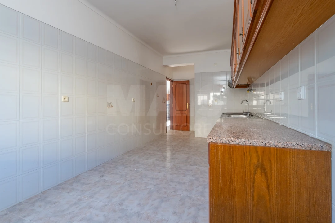 Moradia T4 para Venda em Samora Correia Foto 11
