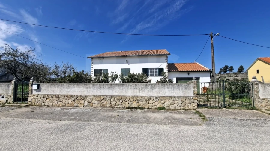 Moradia T3 para Venda em Malpartida e Vale de Coelha Foto 1