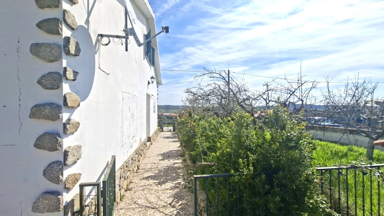 Moradia T3 para Venda em Malpartida e Vale de Coelha Foto 7