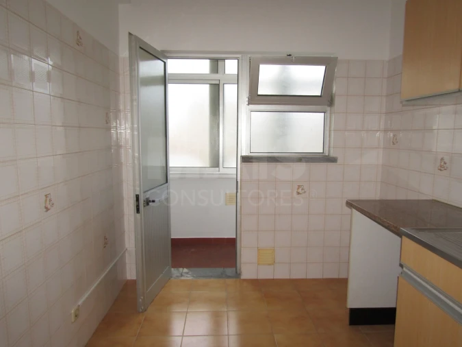 Apartamento T2 para Arrendamento em Caldas da Rainha - Santo Onofre e Serra do Bouro