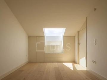 Apartamento T3 para Venda em Misericórdia