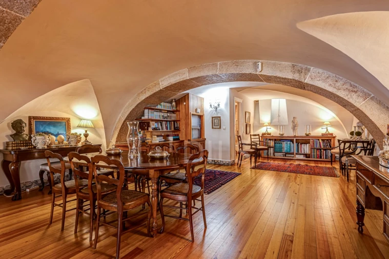 Apartamento T3 para Venda em Santa Maria Maior Foto 8