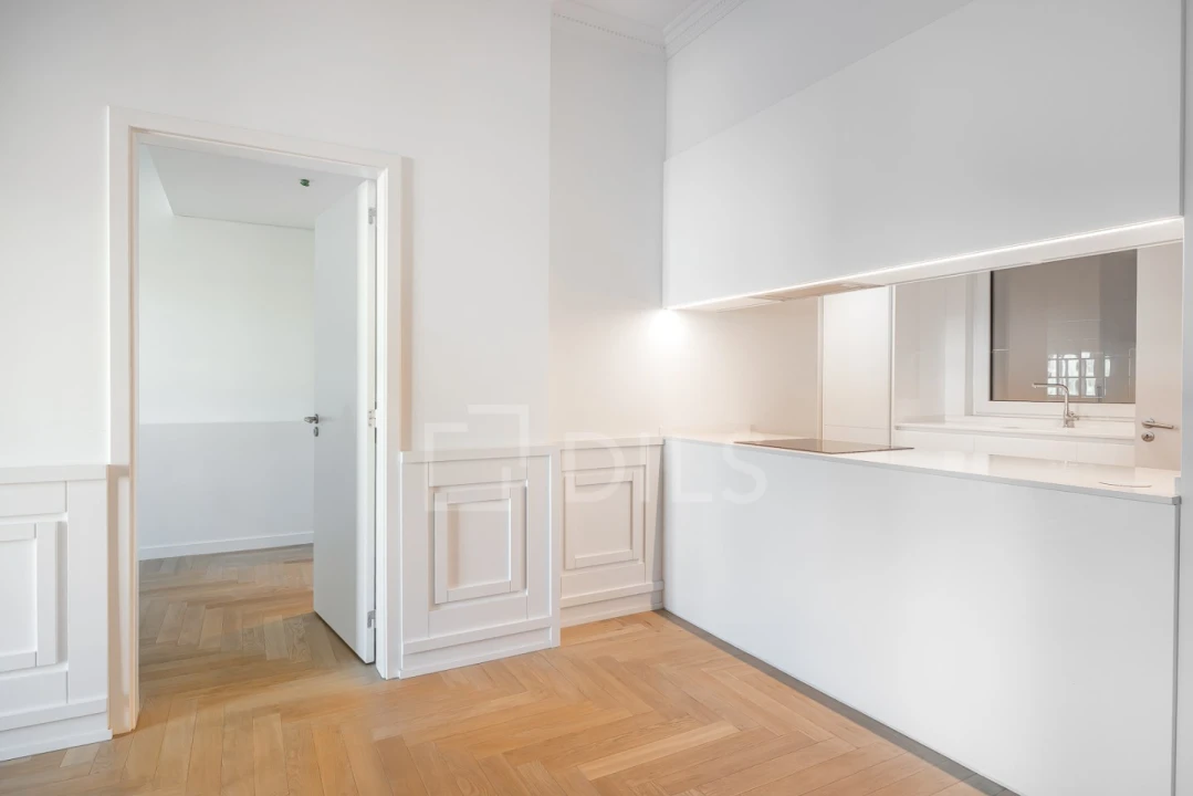 Apartamento T1 para Venda em Santa Maria Maior Foto 14