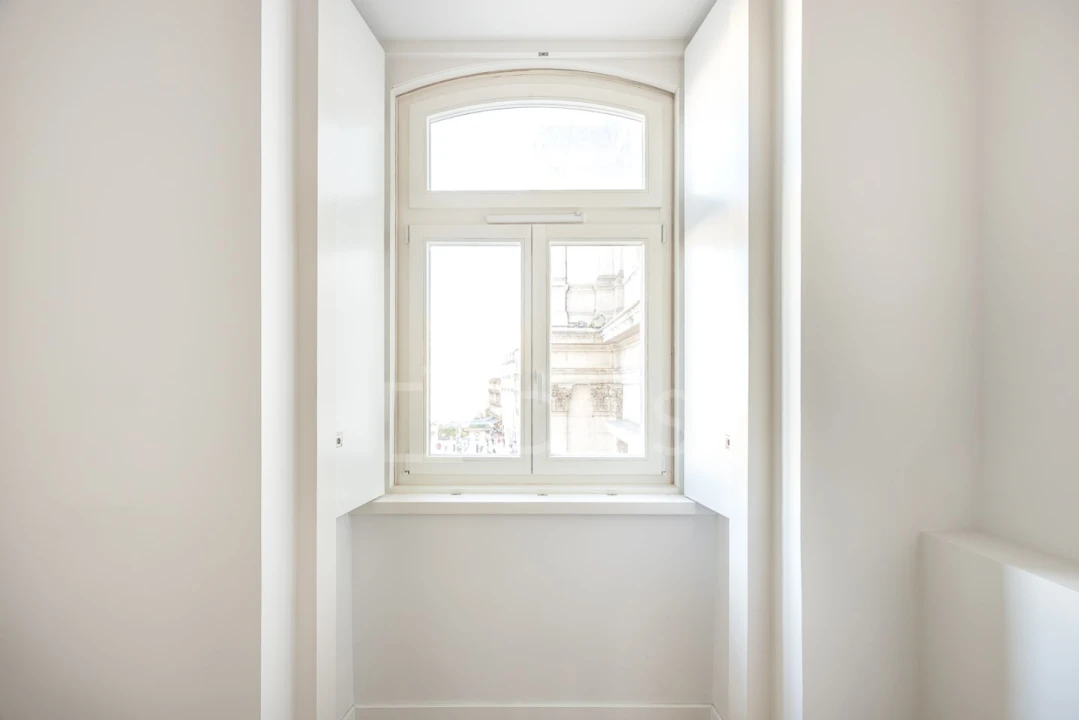 Apartamento T1 para Venda em Santa Maria Maior Foto 23