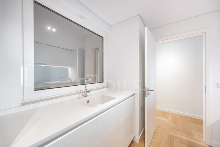 Apartamento T1 para Venda em Santa Maria Maior Foto 16