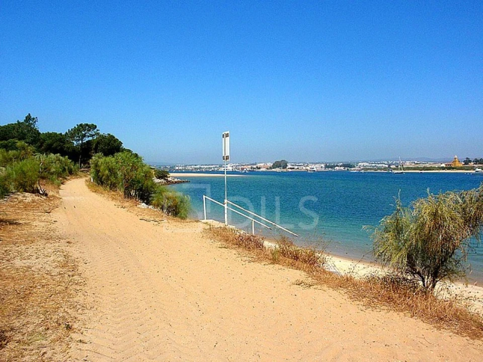 Apartamento T2 para Venda em Tavira (Santa Maria e Santiago) Foto 10