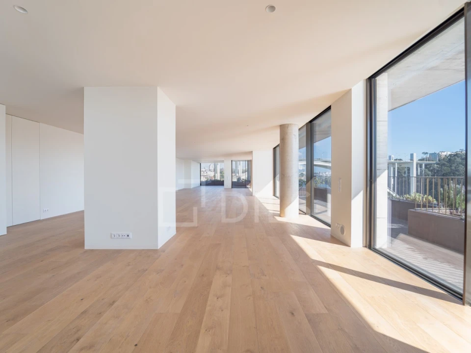 Apartamento T3 para Venda em Lordelo do Ouro e Massarelos Foto 7