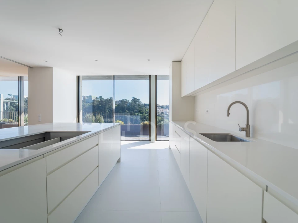 Apartamento T3 para Venda em Lordelo do Ouro e Massarelos Foto 17