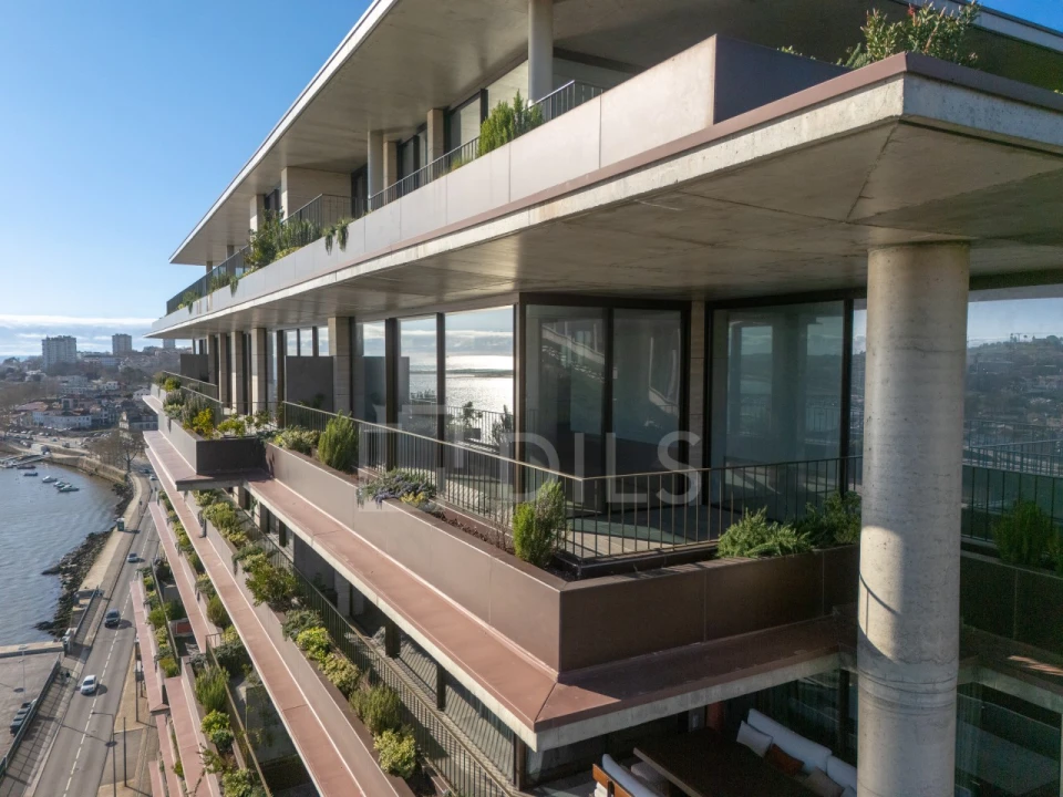 Apartamento T3 para Venda em Lordelo do Ouro e Massarelos Foto 29