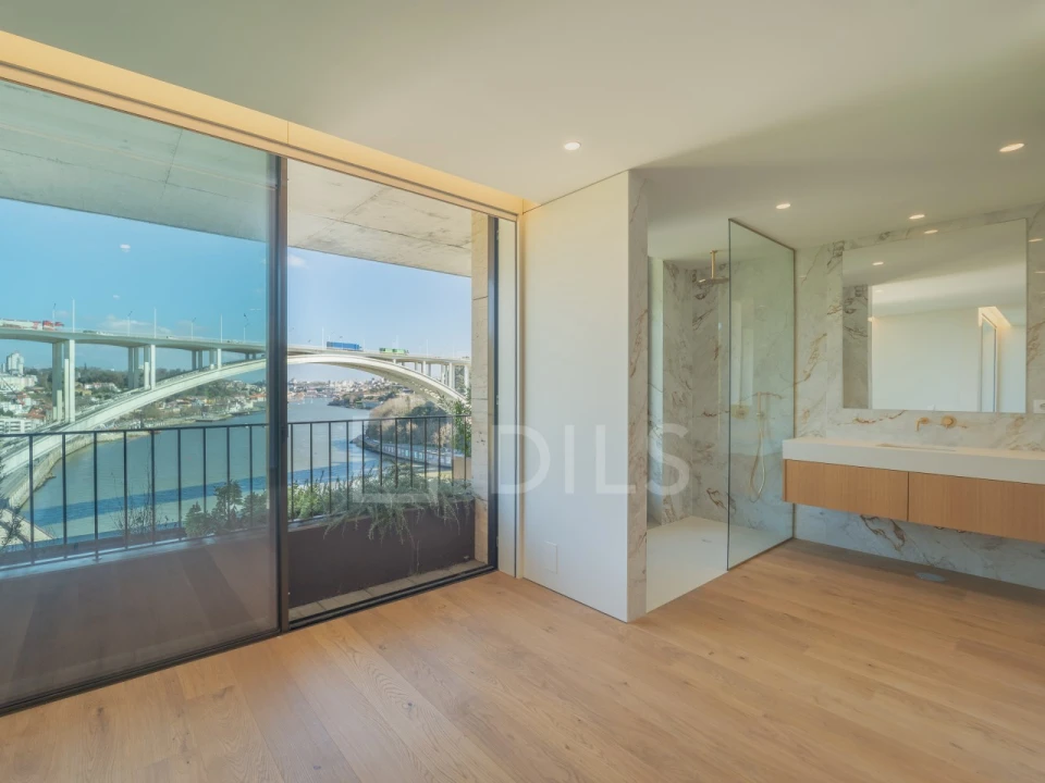 Apartamento T3 para Venda em Lordelo do Ouro e Massarelos Foto 39