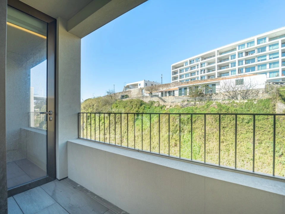 Apartamento T3 para Venda em Lordelo do Ouro e Massarelos Foto 57