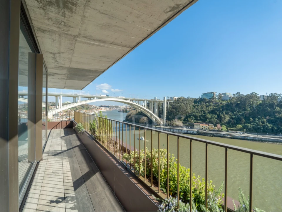 Apartamento T3 para Venda em Lordelo do Ouro e Massarelos Foto 63