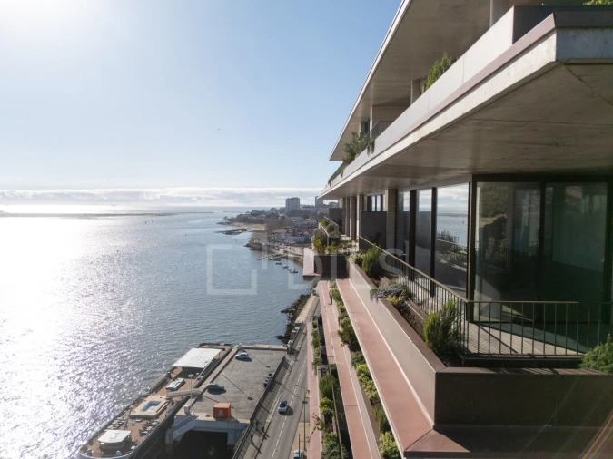 Apartamento T3 para Venda em Lordelo do Ouro e Massarelos Foto 1