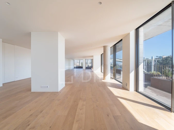 Apartamento T3 para Venda em Lordelo do Ouro e Massarelos Foto 7