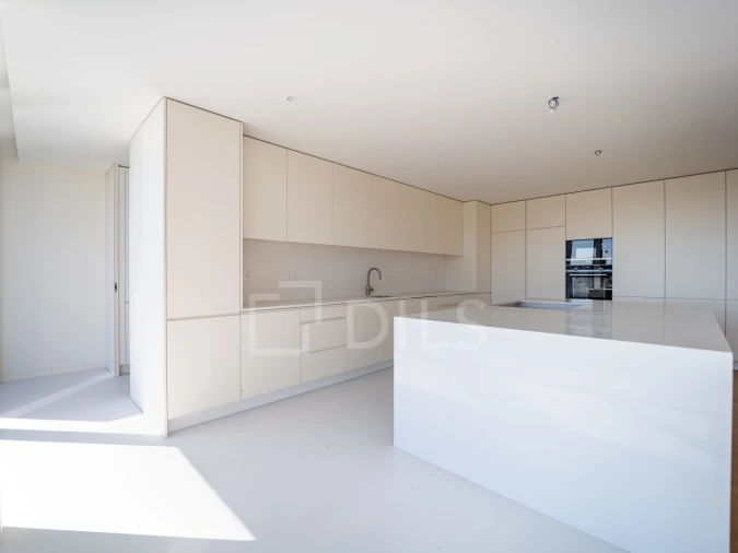 Apartamento T3 para Venda em Lordelo do Ouro e Massarelos Foto 24